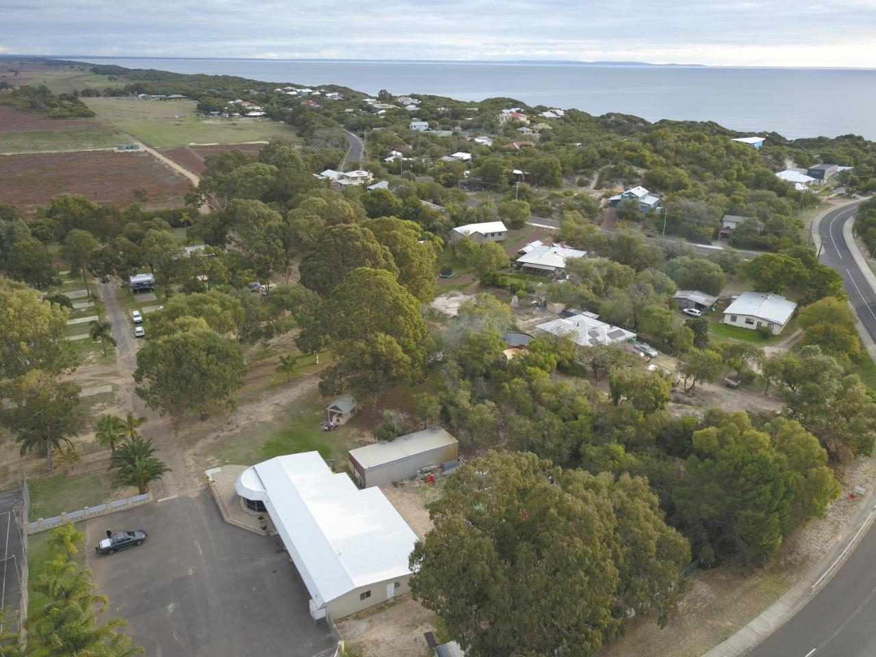 Peppermint Grove Beach Holiday Park Capel Екстер'єр фото