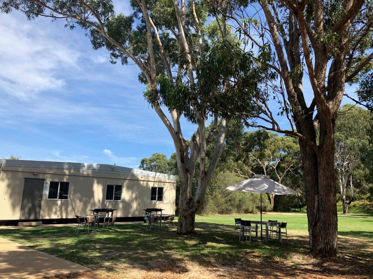Peppermint Grove Beach Holiday Park Capel Екстер'єр фото